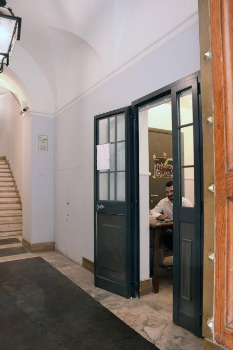 Piazza Di Spagna Home - Family Apartment Рим Екстер'єр фото
